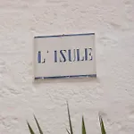 Domus Isola - *