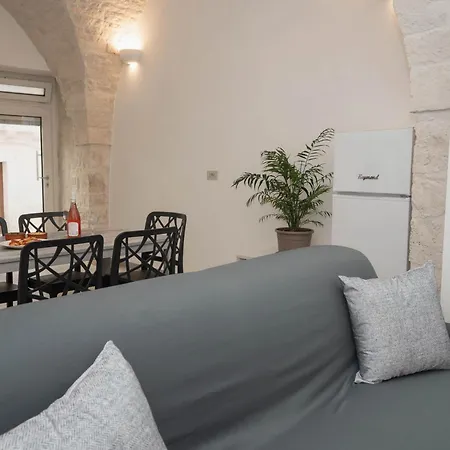 Domus Isola - Feriehus