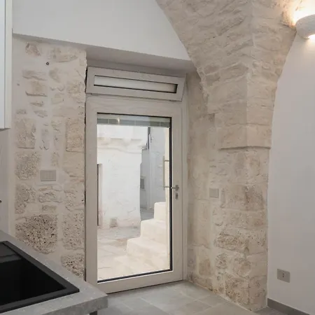 Domus Isola - * Cisternino